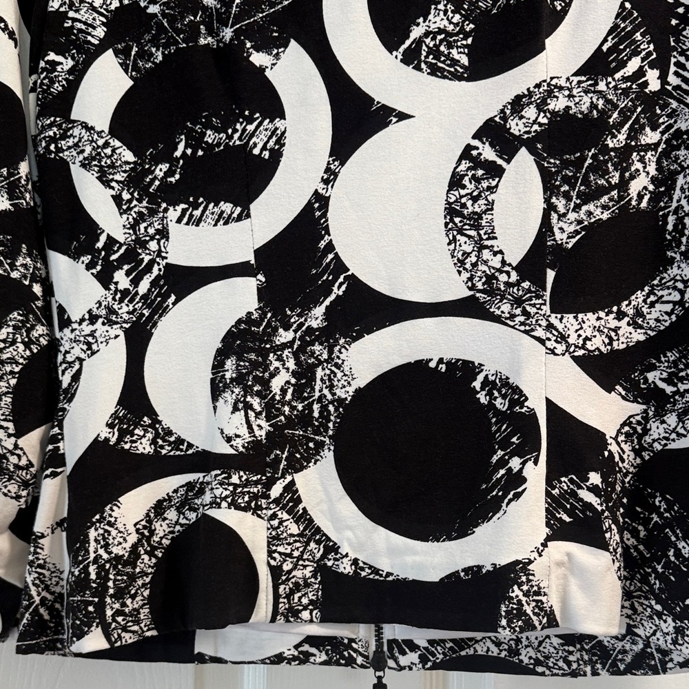 Joseph Ribkoff Abstract Blazer - Picture 6 of 6